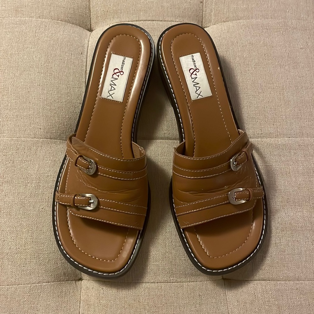 Dark tan sandals